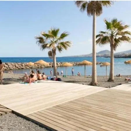 The Poppies - 100m Ocean - Private Guest house