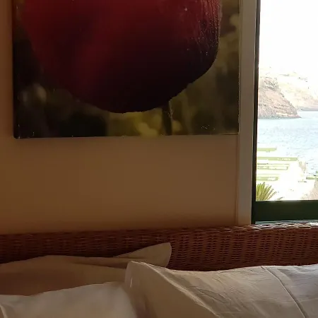 Guest house The Poppies - 100m Ocean - Private Candelaria